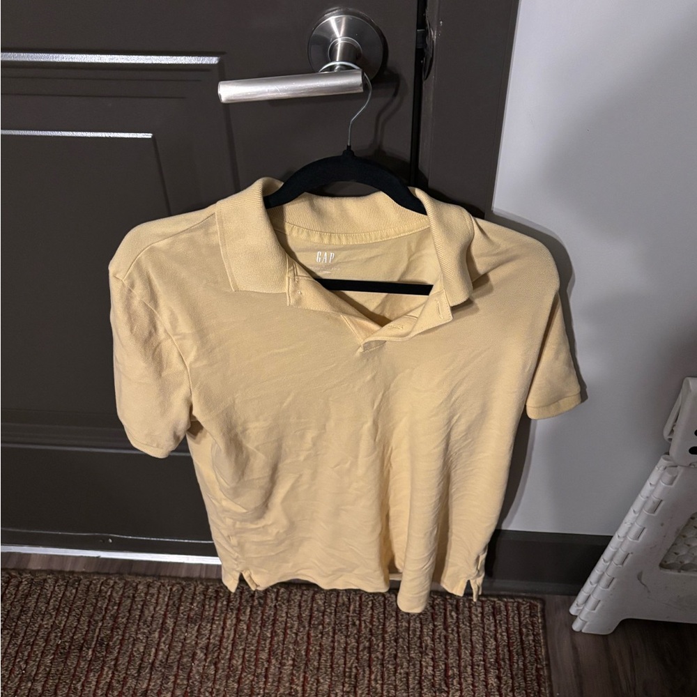 GAP Pale Yellow Polo Shirt